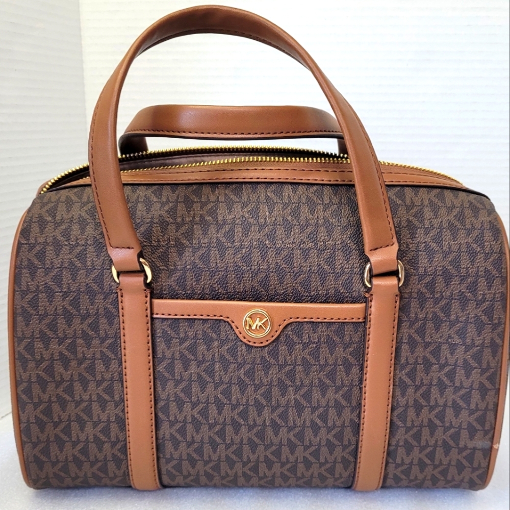 NWT Michael Michael Kors Duffle Satchel Handbag, shoulder bag, crossbody Purse